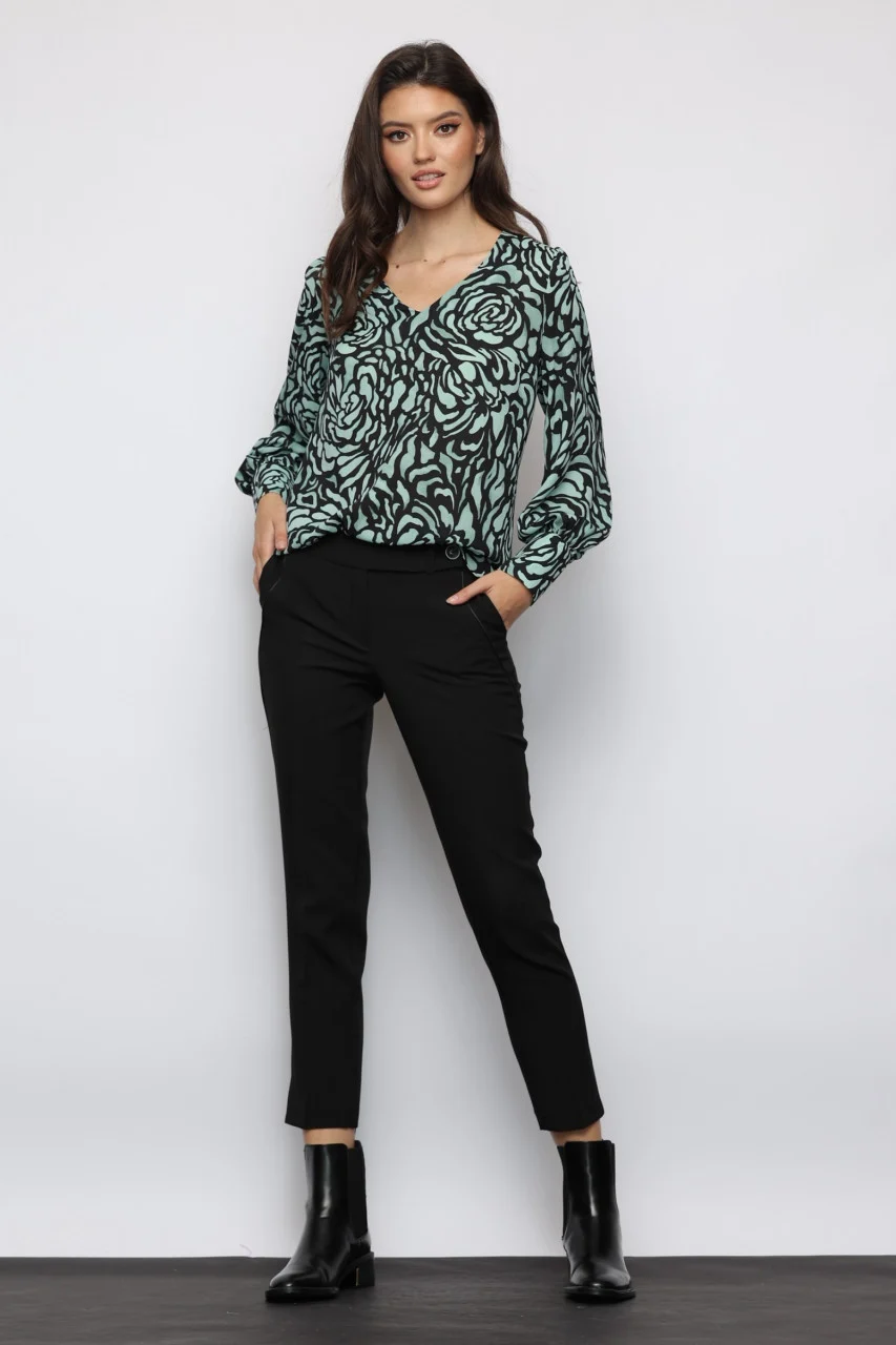 bluza-flora-verde-menta-din-voal-imprimat~7651